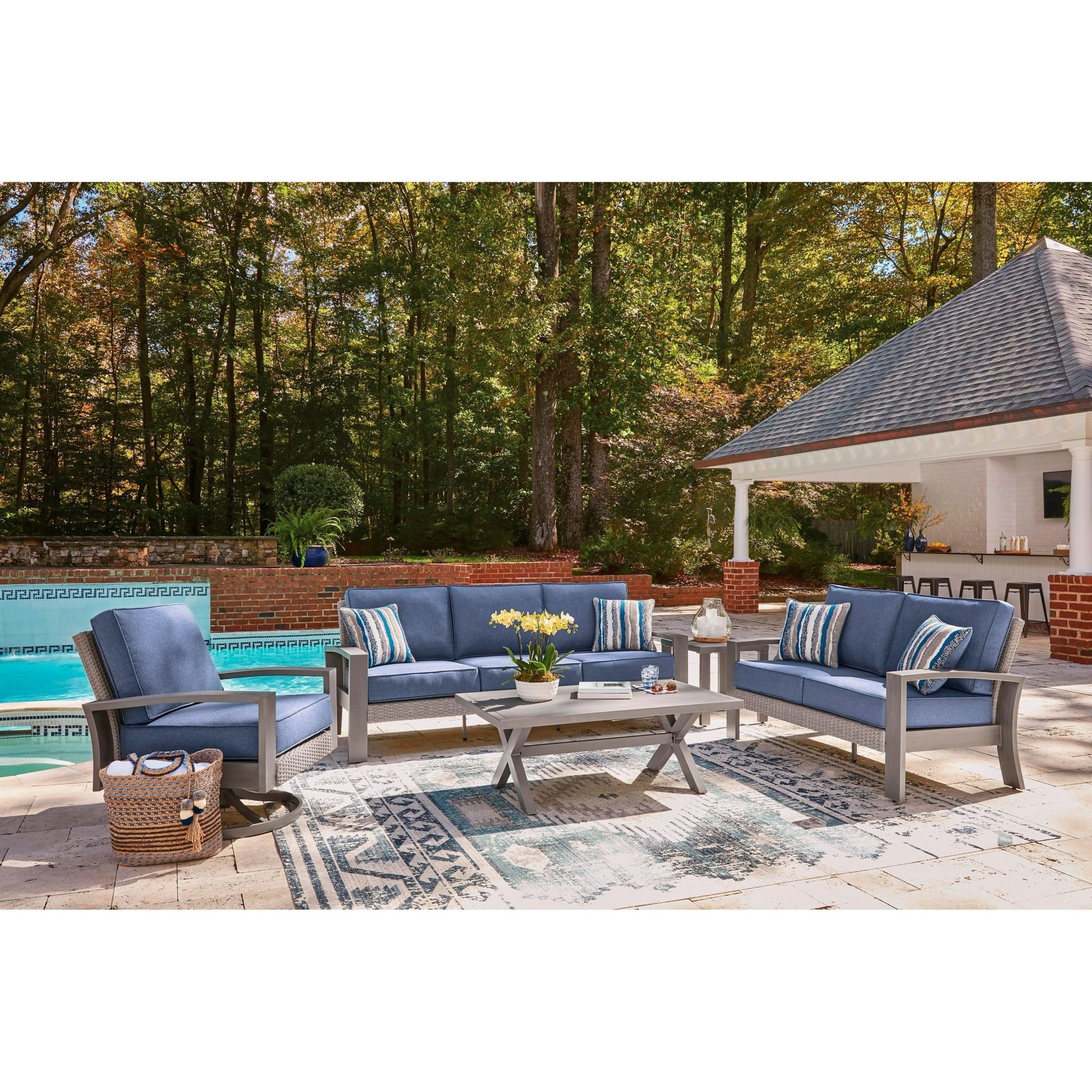 Signature Design by Ashley Half Moon Beach PCP418 - 821 Swivel Lounge with Cushion - American Furniture of Slidell