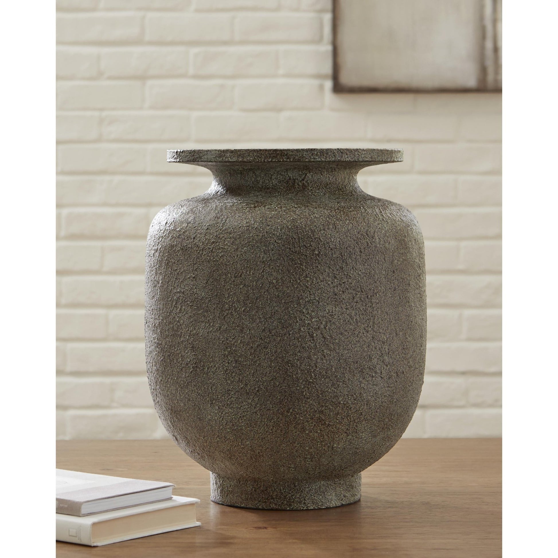 Signature Design by Ashley Jedwick A2000906 Vase - American Furniture of Slidell