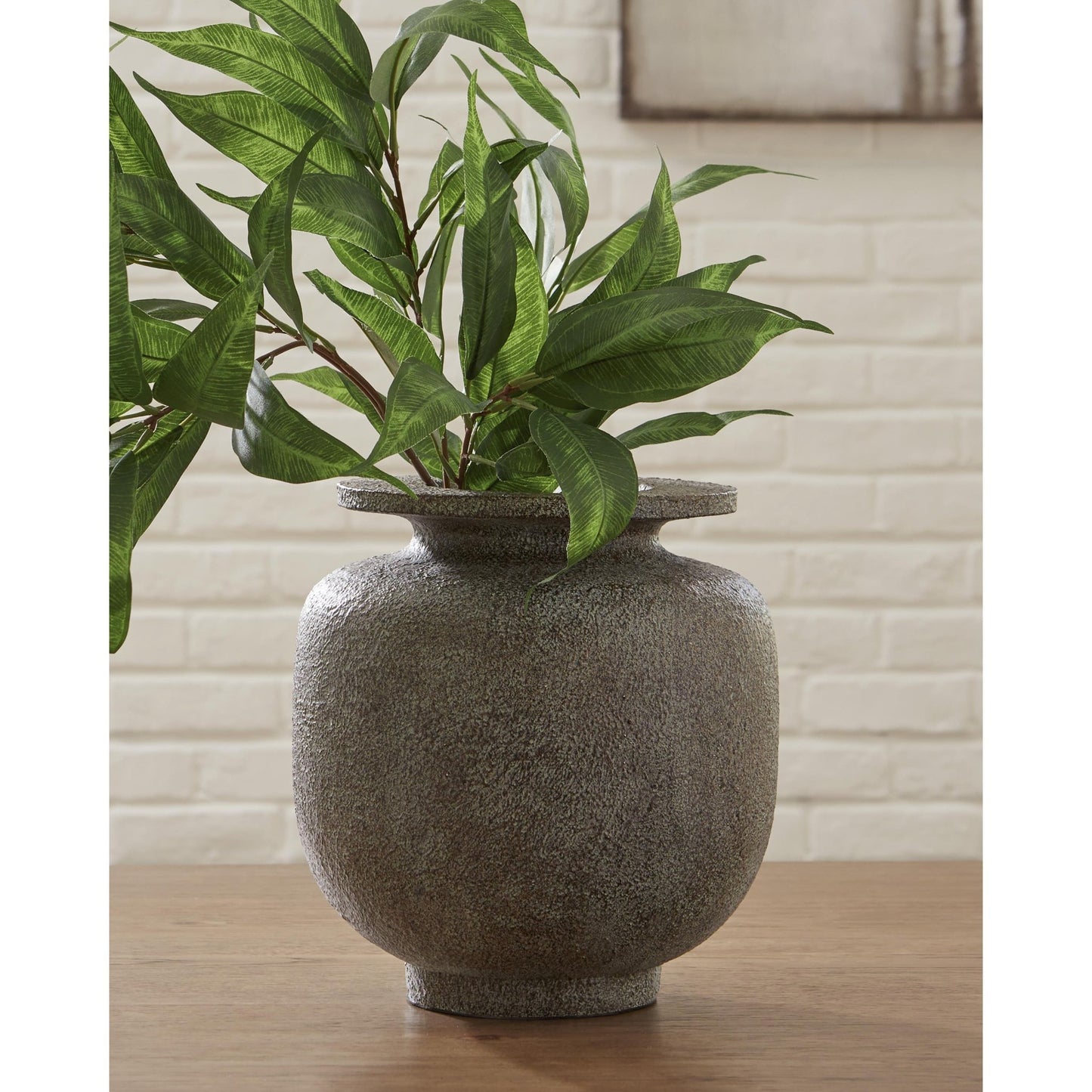 Signature Design by Ashley Jedwick A2000907 Vase - American Furniture of Slidell