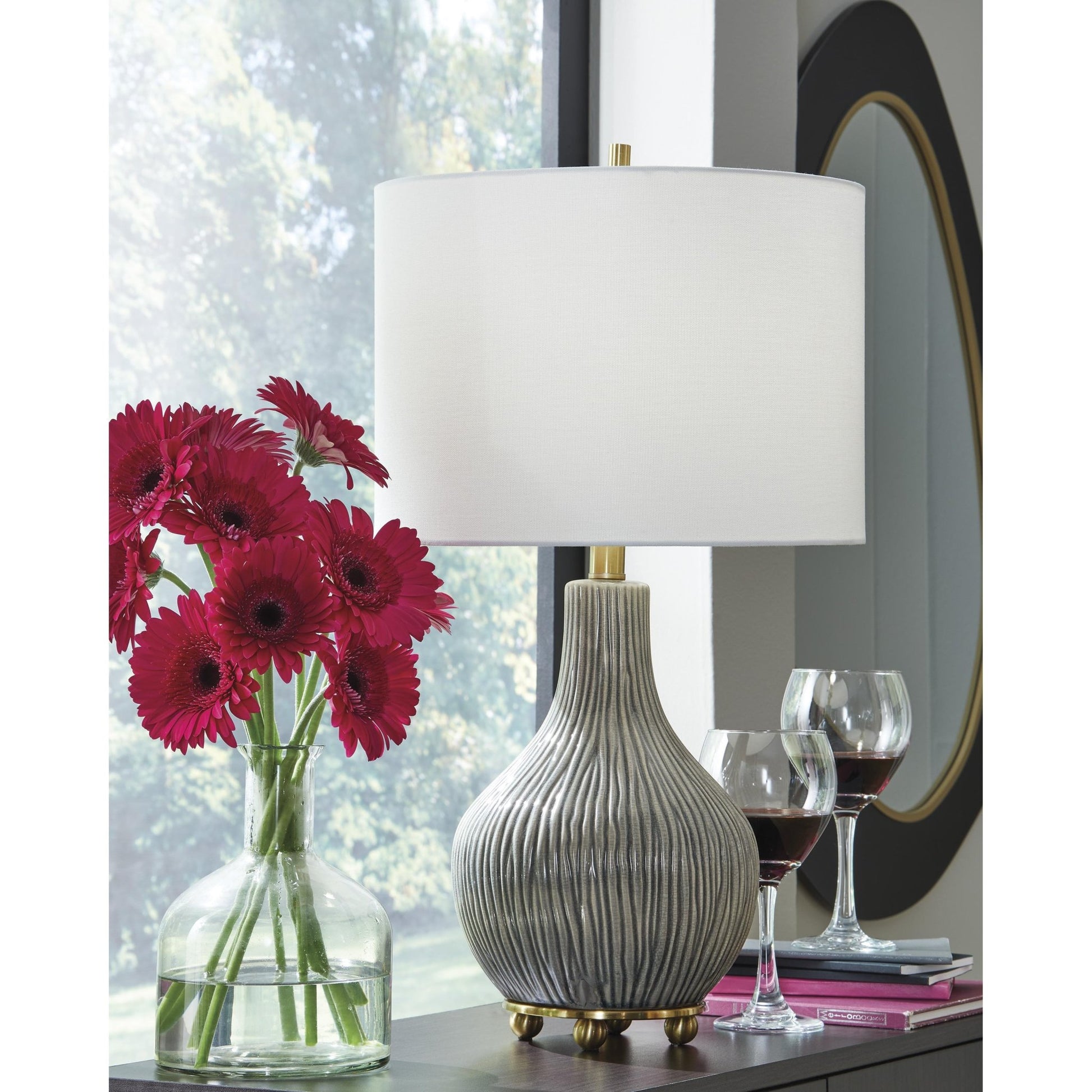 Signature Design by Ashley Judlen L100844 Ceramic Table Lamp - American Furniture of Slidell