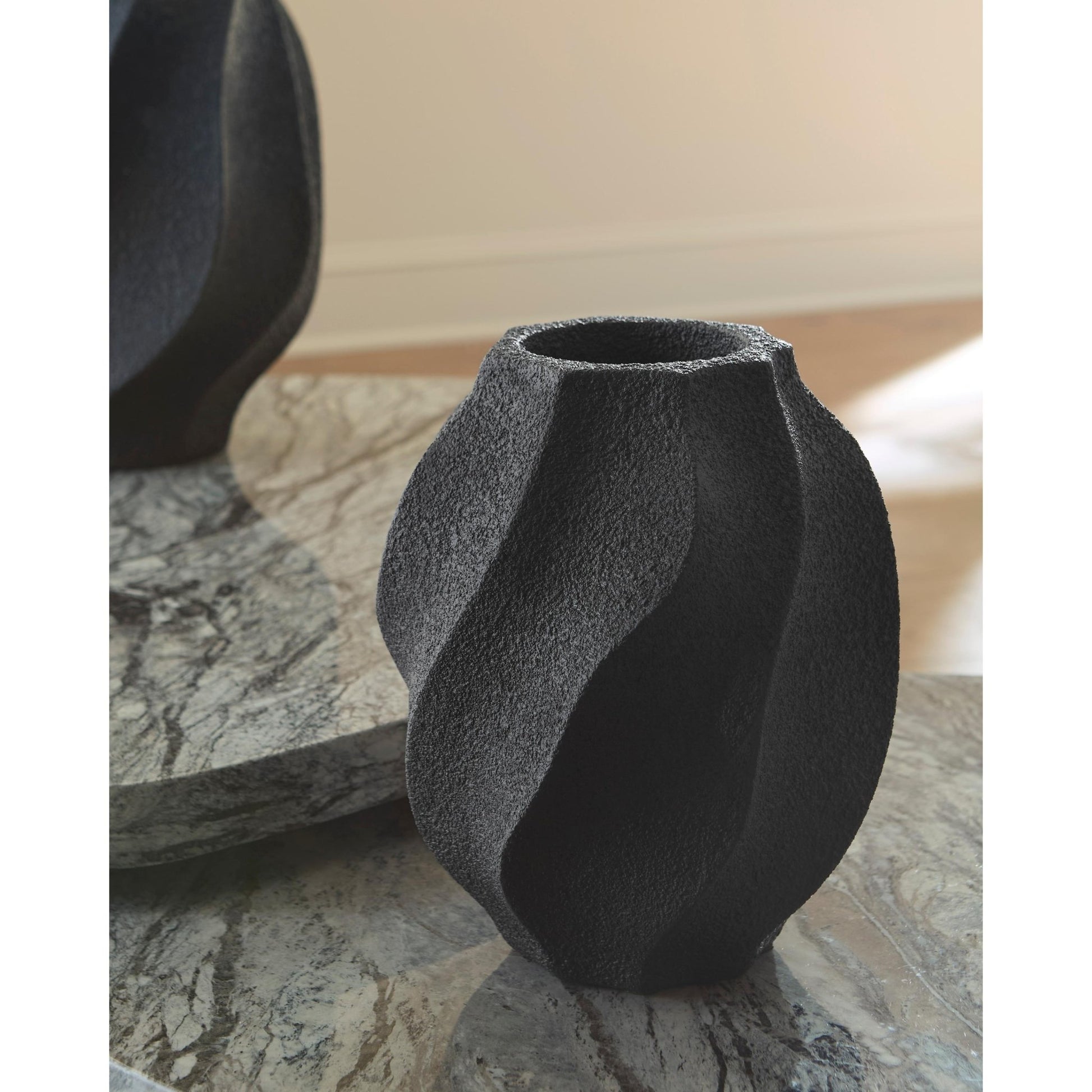 Signature Design by Ashley Judworth A2000875 Vase - American Furniture of Slidell