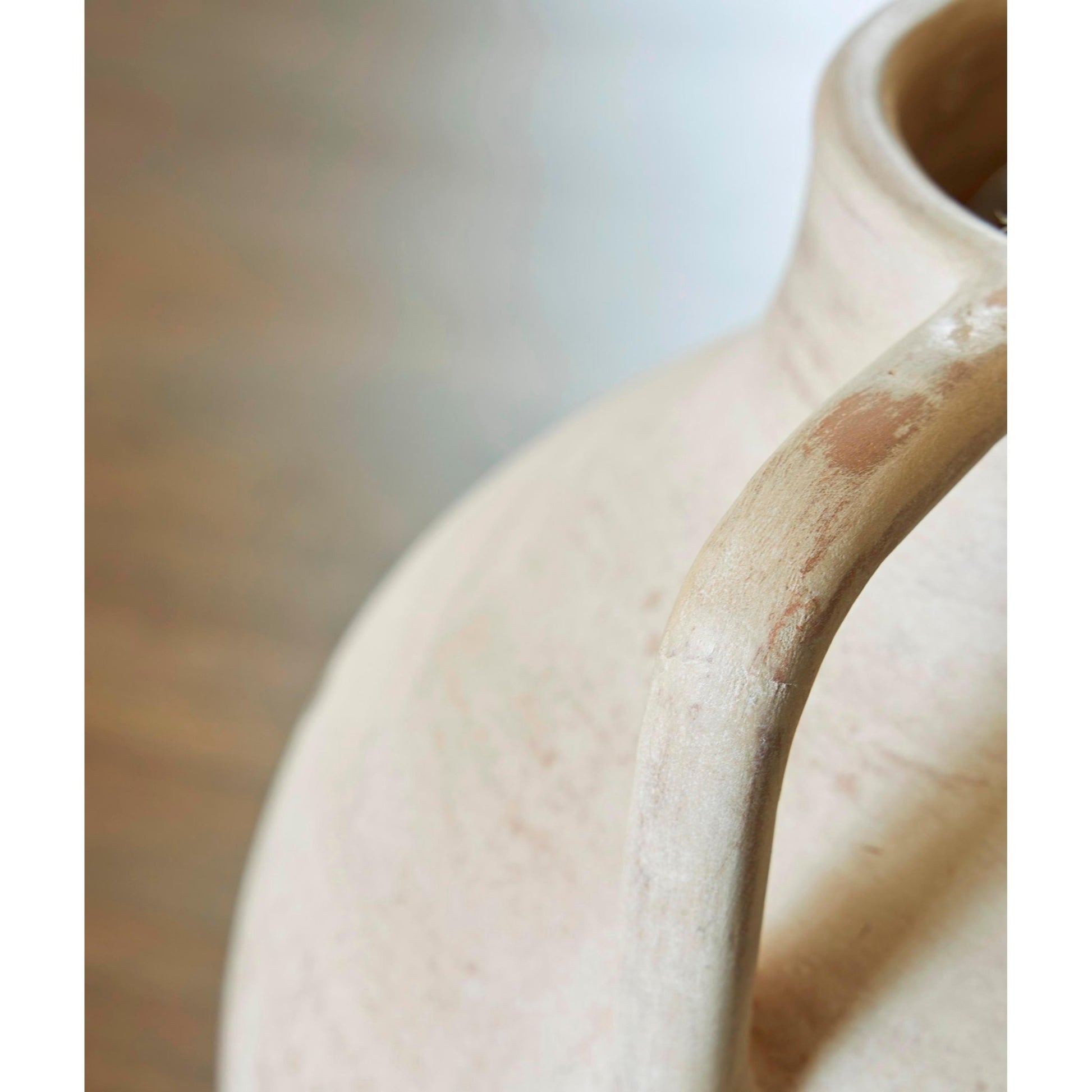 Signature Design by Ashley Justy A2000882 Vase - American Furniture of Slidell