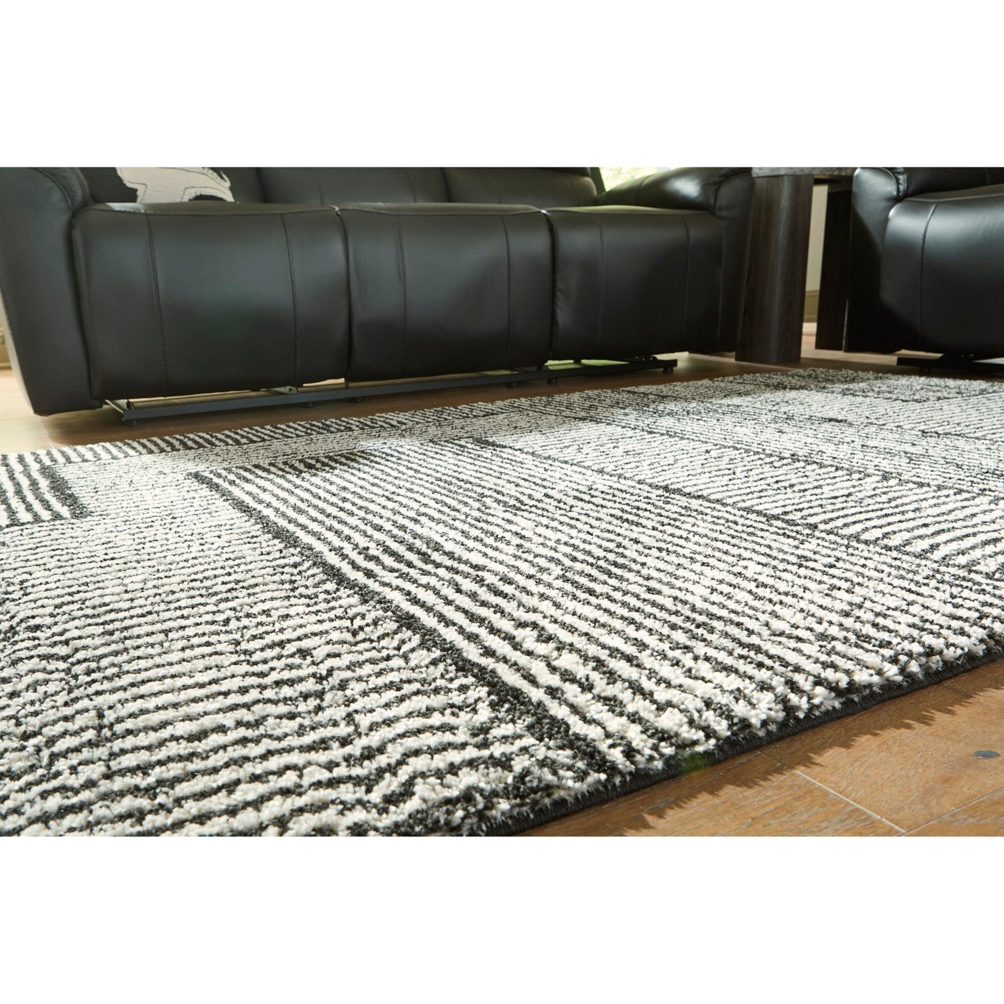 Signature Design by Ashley Kurtmen R407592 Medium Rug - American Furniture of Slidell