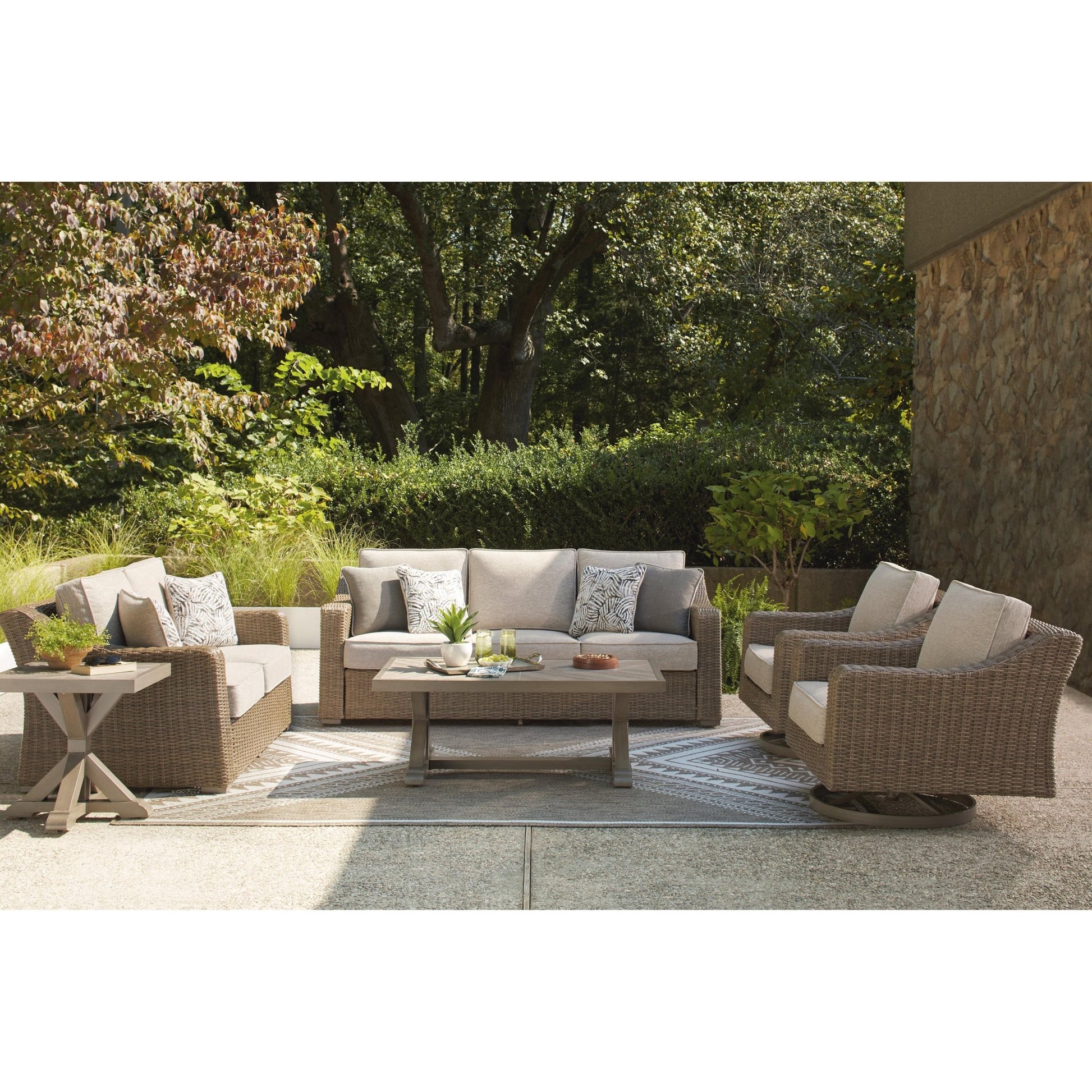 Signature Design by Ashley Laguna Heights PCP790 - 701 Rectangular Cocktail Table - American Furniture of Slidell