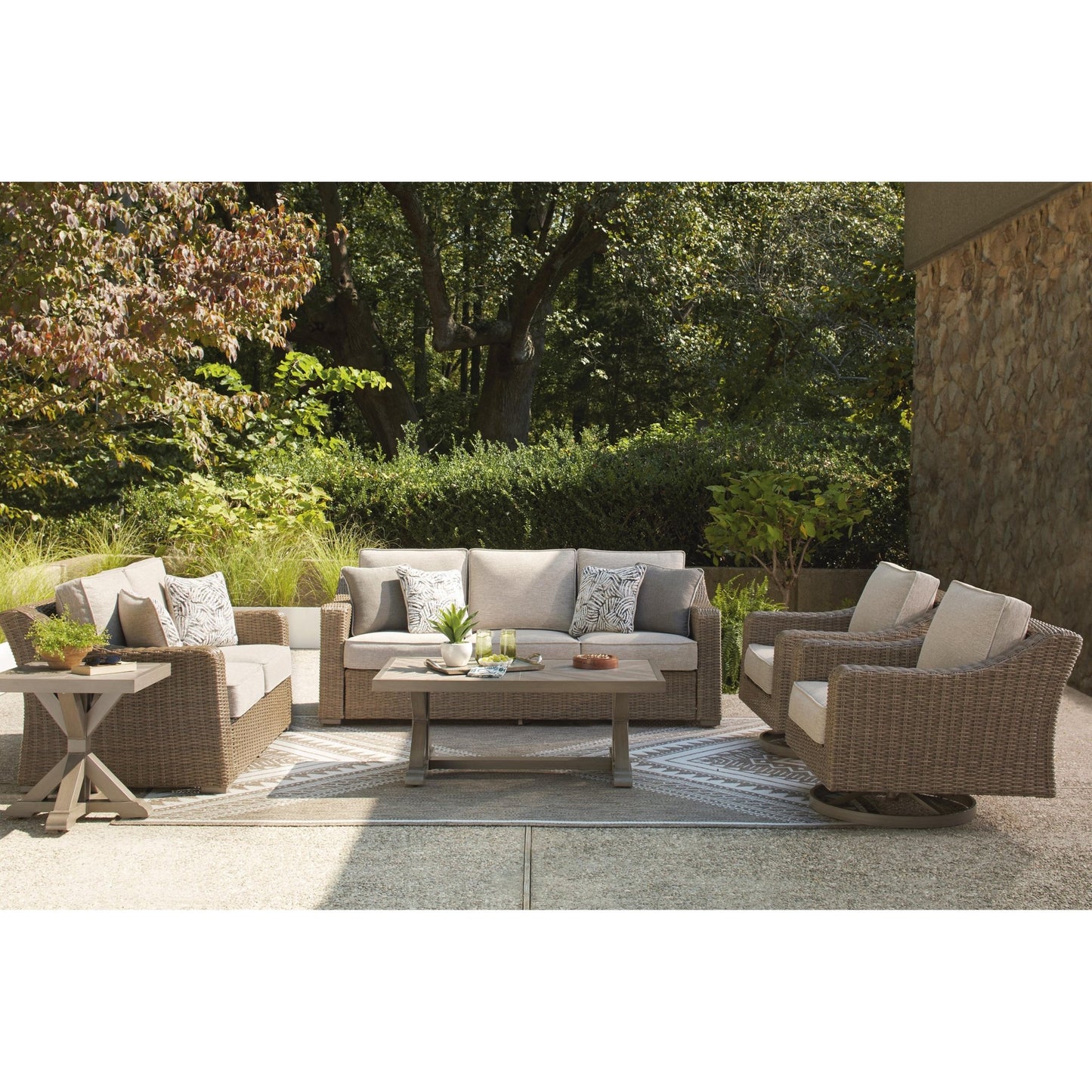 Signature Design by Ashley Laguna Heights PCP790 - 821 Swivel Lounge with Cushion - American Furniture of Slidell