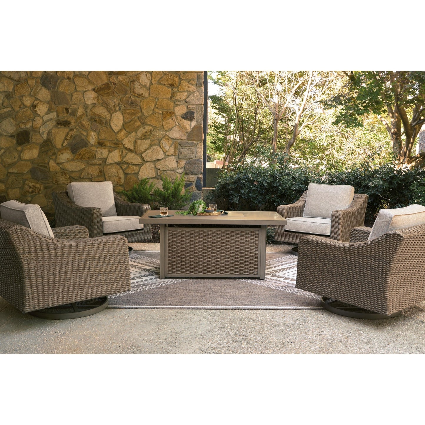 Signature Design by Ashley Laguna Heights PCP790 - 821 Swivel Lounge with Cushion - American Furniture of Slidell