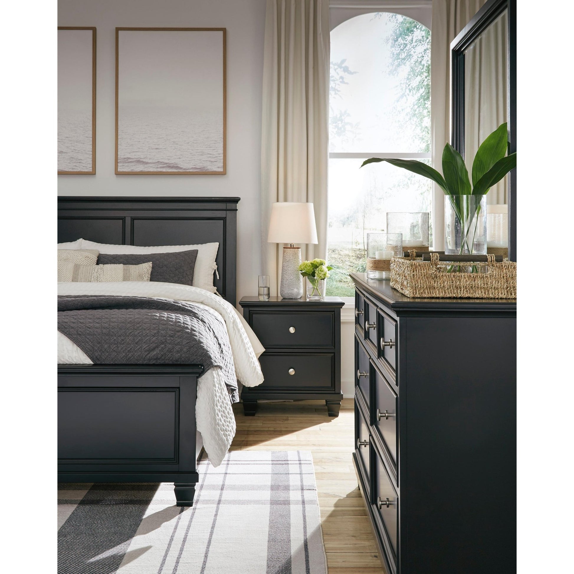 Signature Design by Ashley Lanolee B687B6 Queen Panel Bed - American Furniture of Slidell