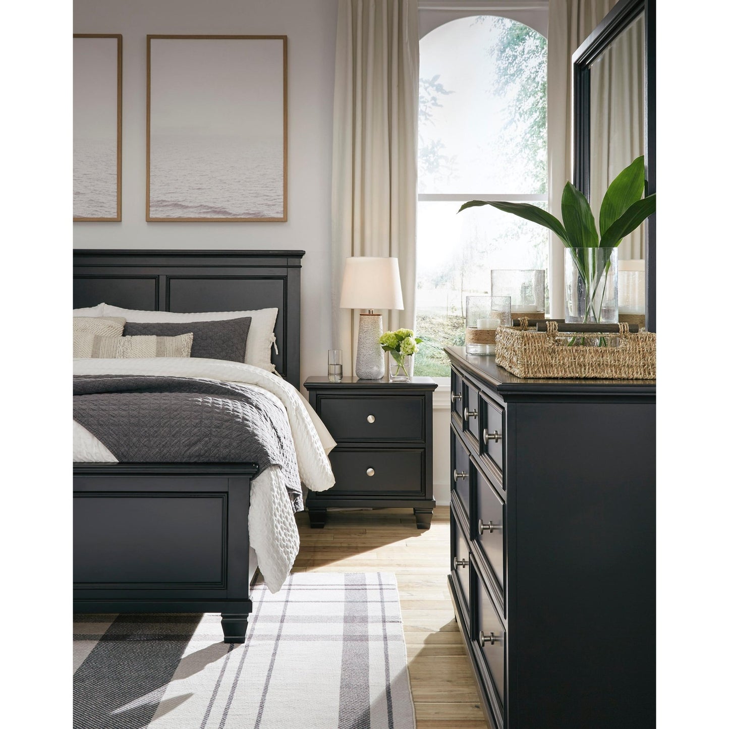 Signature Design by Ashley Lanolee B687B8 King Panel Bed - American Furniture of Slidell