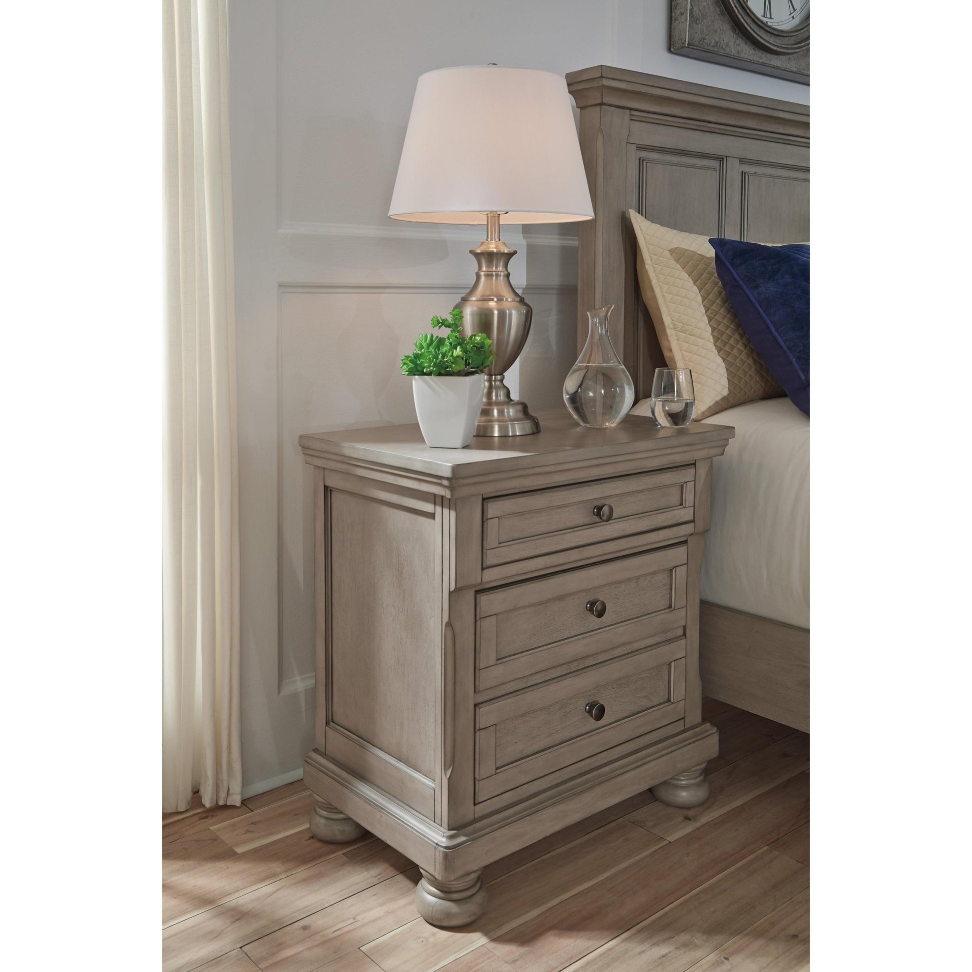Signature Design by Ashley Lettner B733B48 7 pc King Panel Bedroom Set - American Furniture of Slidell