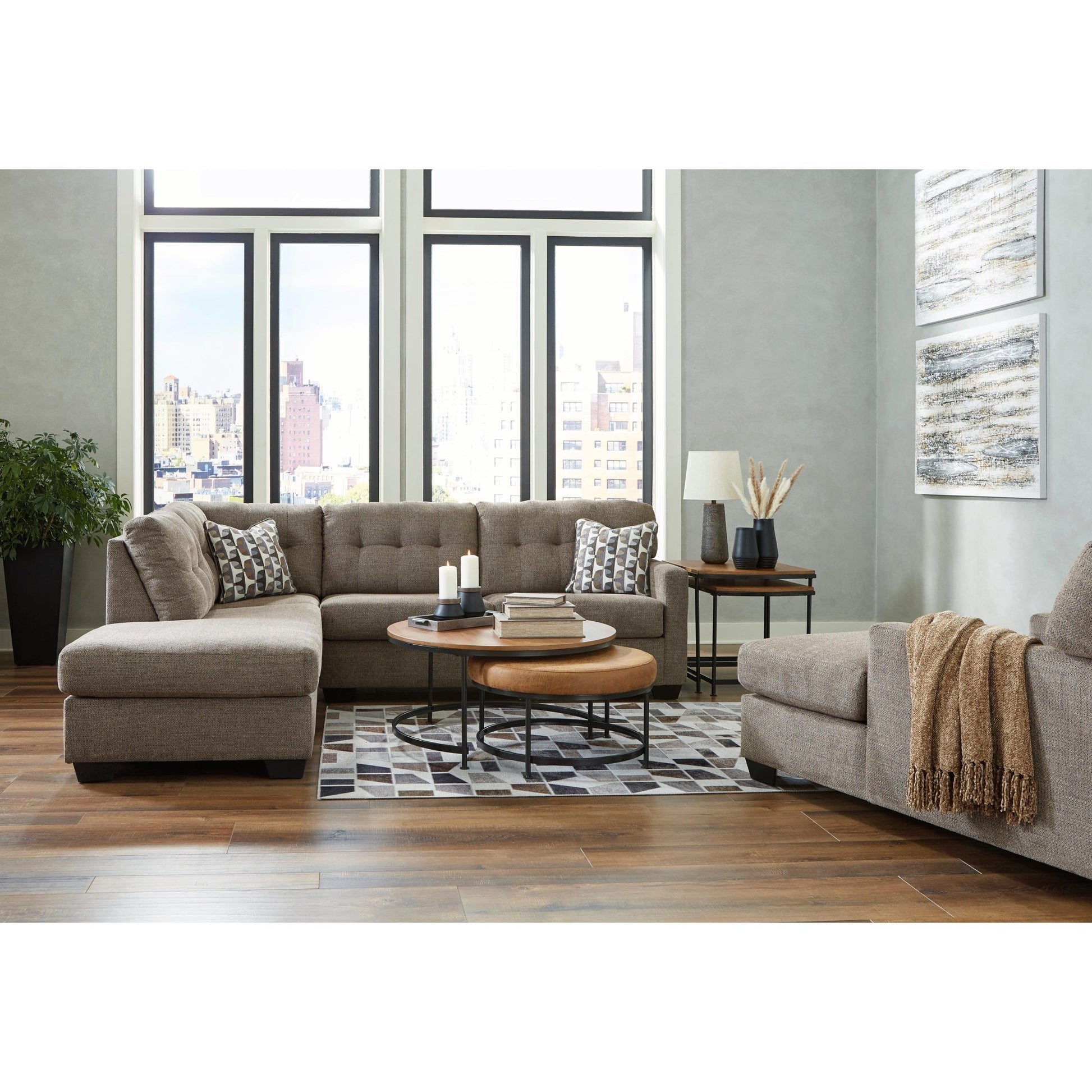 Signature Design by Ashley Mahoney 31005S1 2 pc Sectional with Chaise - American Furniture of Slidell