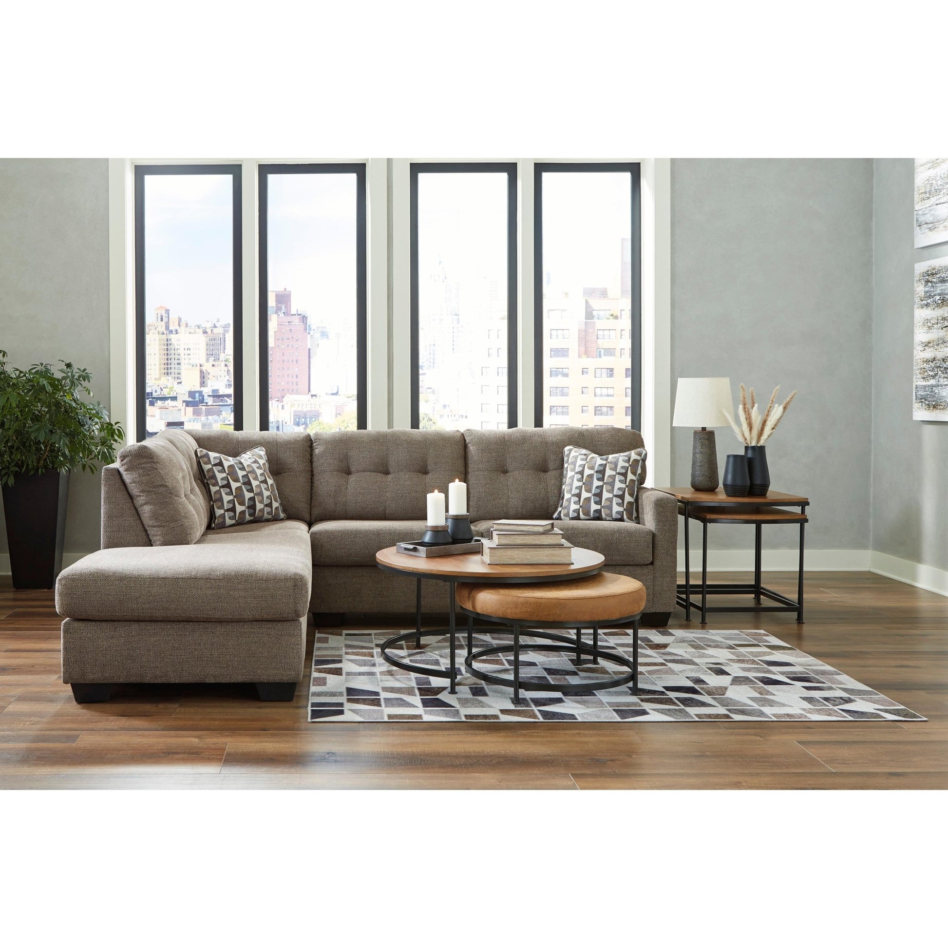 Signature Design by Ashley Mahoney 31005S3 2 pc Sleeper Sectional with Chaise - American Furniture of Slidell