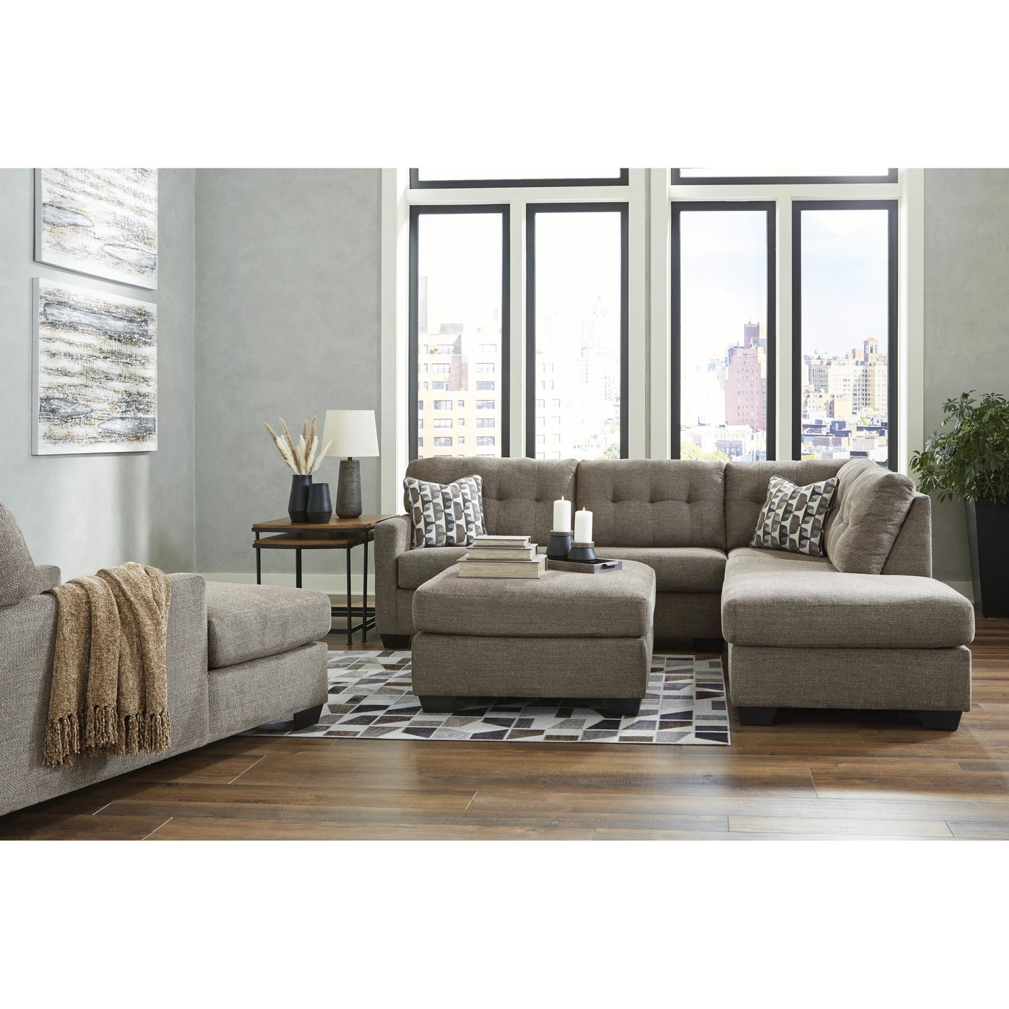 Signature Design by Ashley Mahoney 31005S4 2 pc Sleeper Sectional with Chaise - American Furniture of Slidell