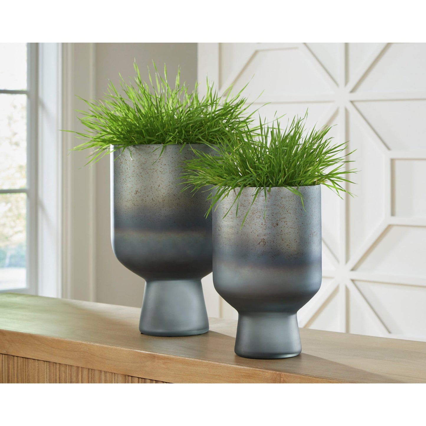 Signature Design by Ashley Pennmore A2000813 Vase - American Furniture of Slidell