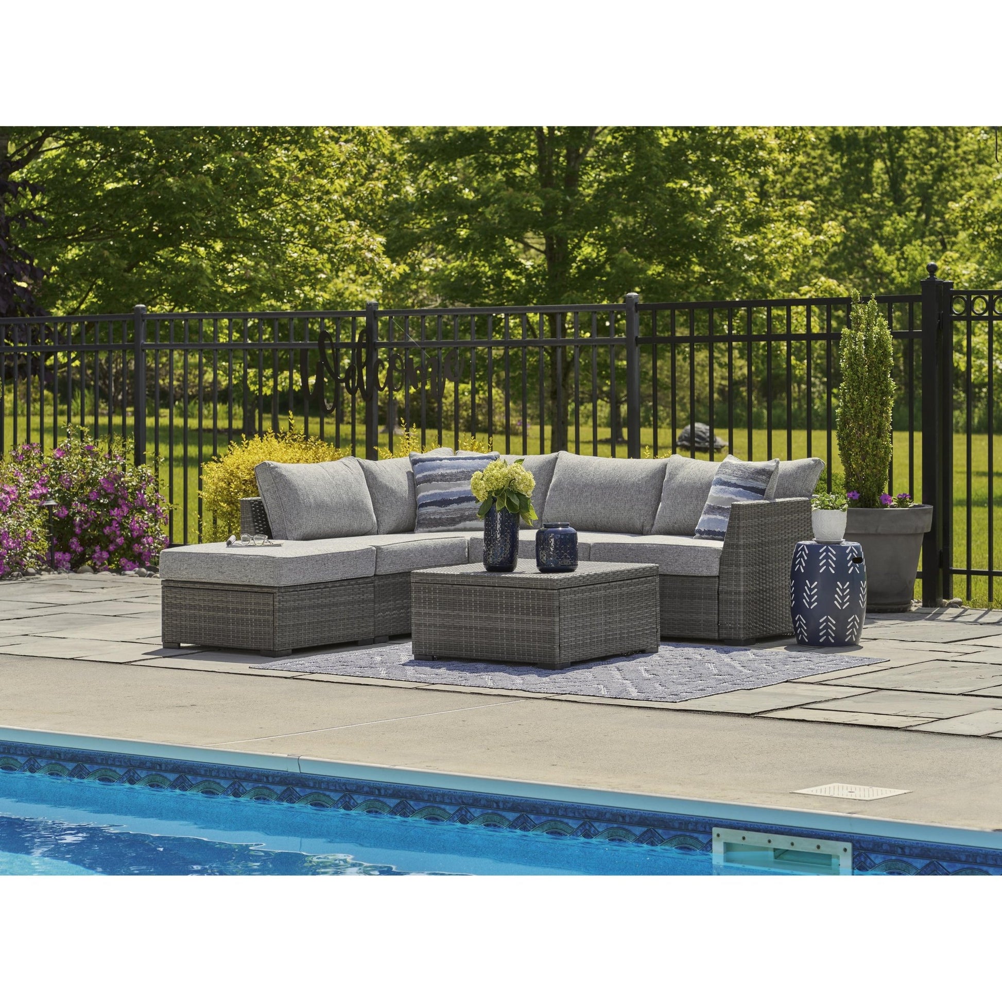 Signature Design by Ashley Petal Road P297 - 070 Loveseat Sectional/Ottoman/Table Set - American Furniture of Slidell