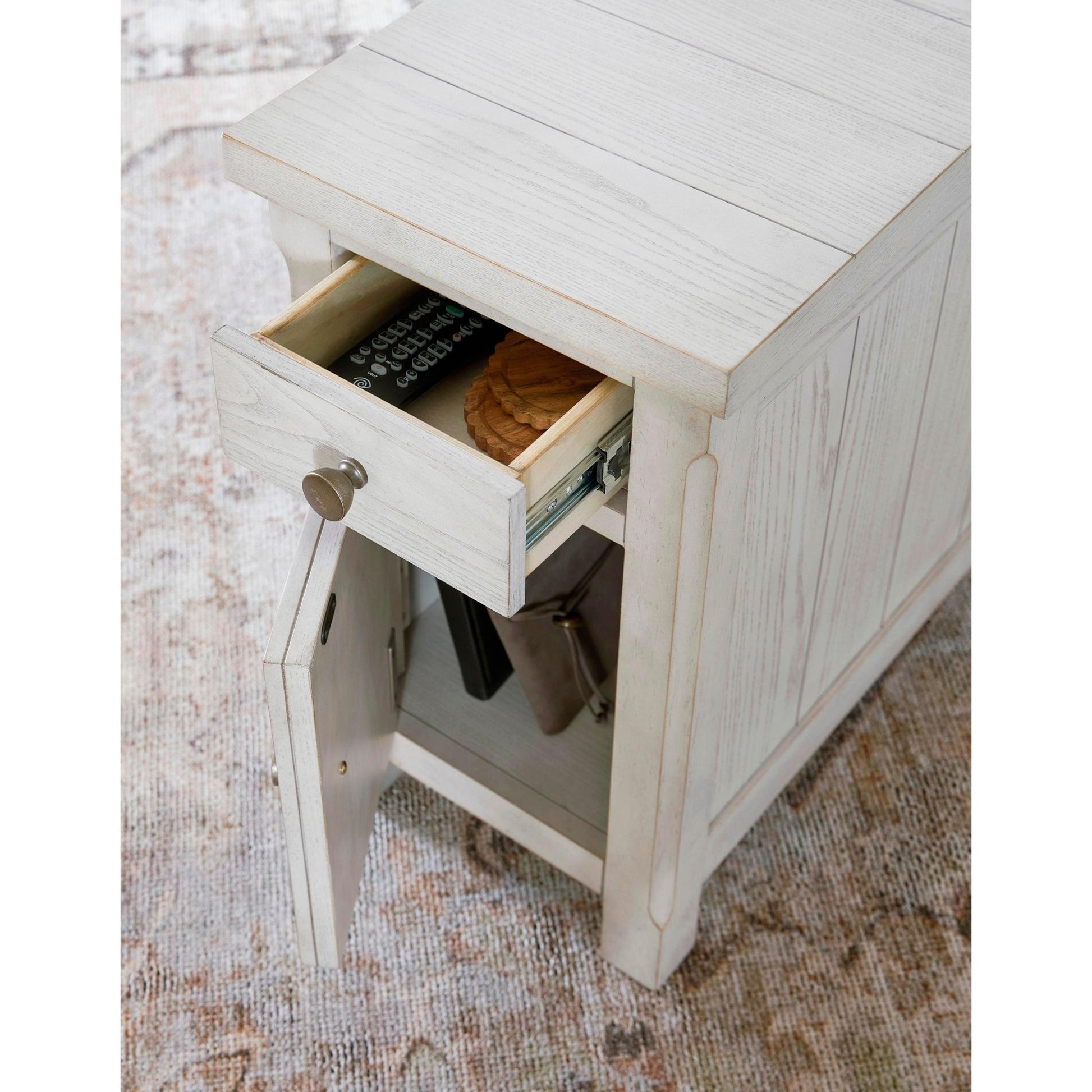 Signature Design by Ashley Robbinsdale End Table T729 - 7 - American Furniture of Slidell
