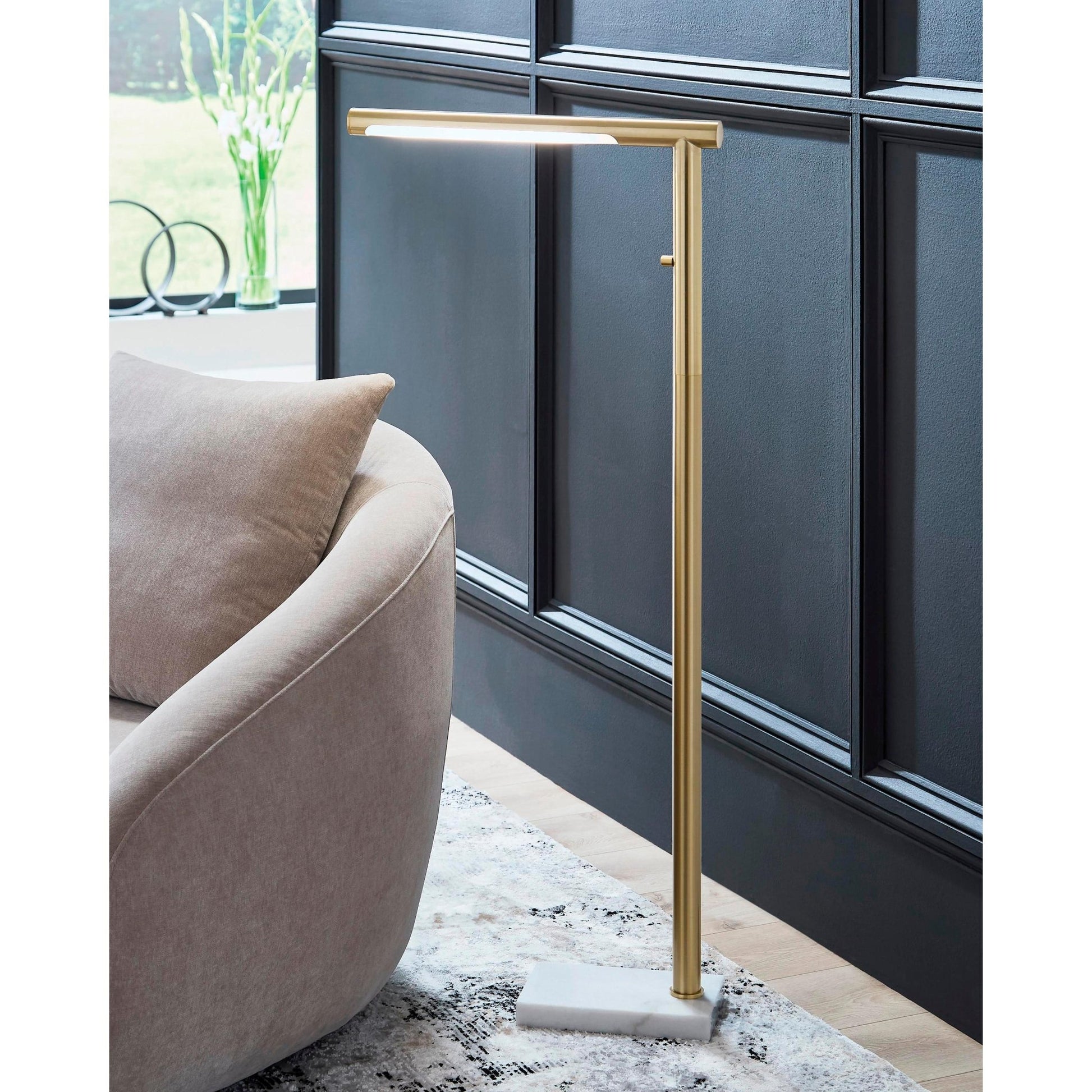 Signature Design by Ashley Santiford Floorstanding Lamp L206121 - American Furniture of Slidell