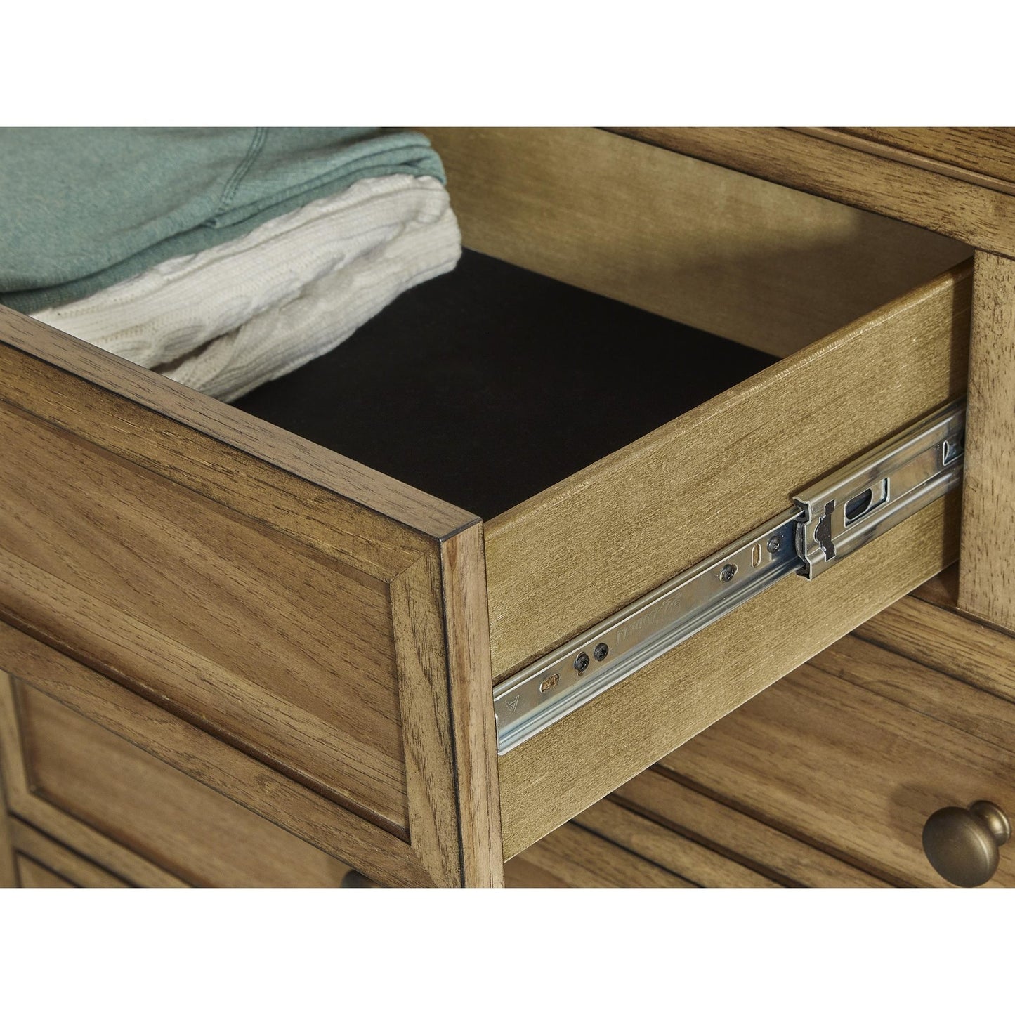 Signature Design by Ashley Sharlance B895B1 Dresser and Mirror - American Furniture of Slidell