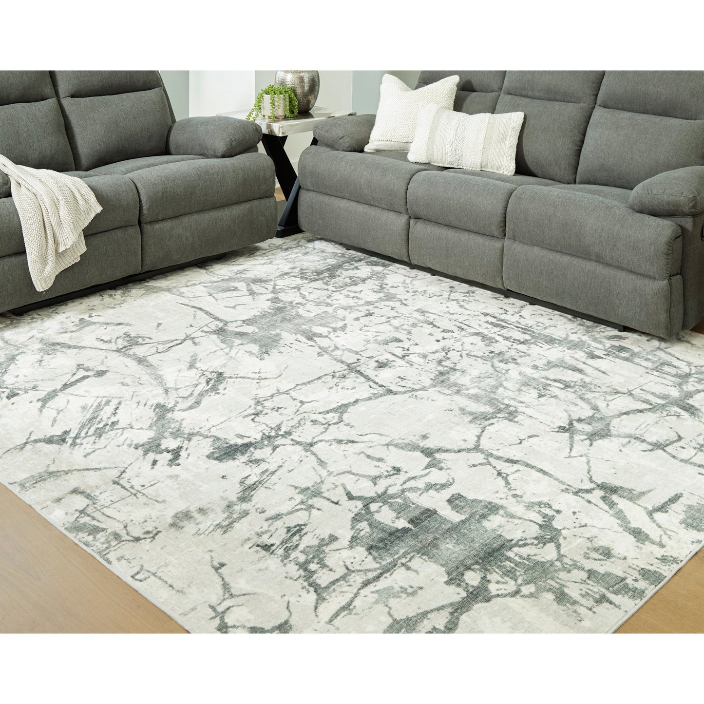 Signature Design by Ashley Tobinbury R407421 Washable Large Rug - American Furniture of Slidell