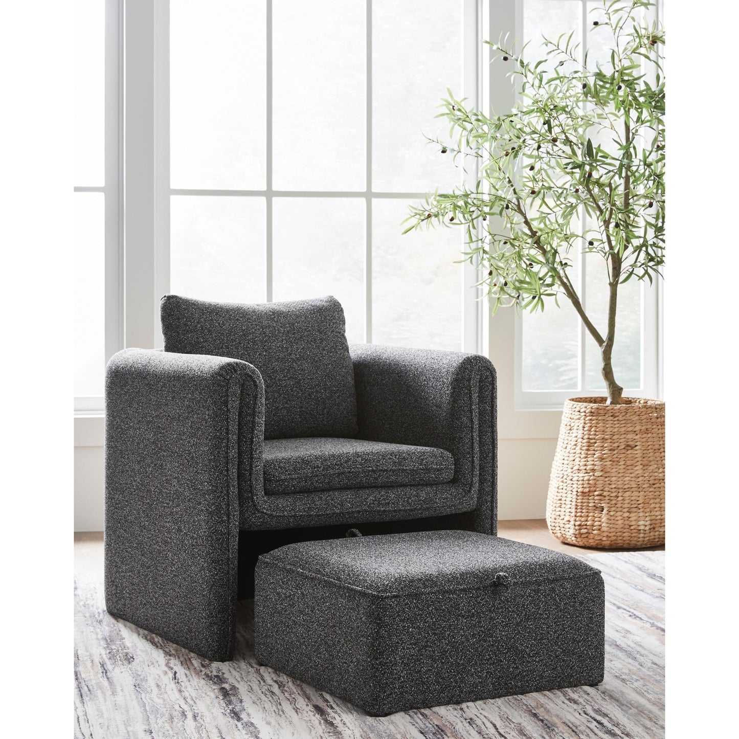 Signature Design by Ashley Vreni A3000754 Accent Chair - American Furniture of Slidell
