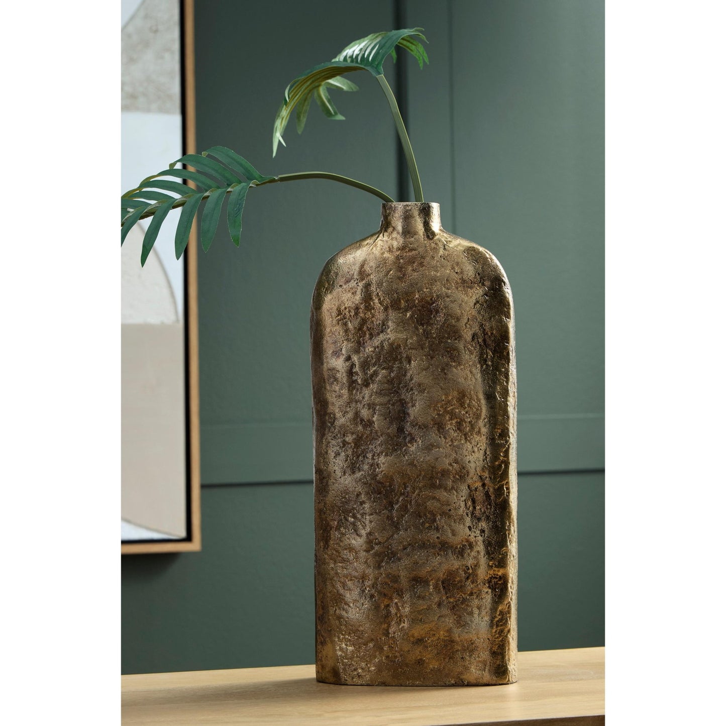 Signature Design by Ashley Wallmond A2000821 Vase - American Furniture of Slidell