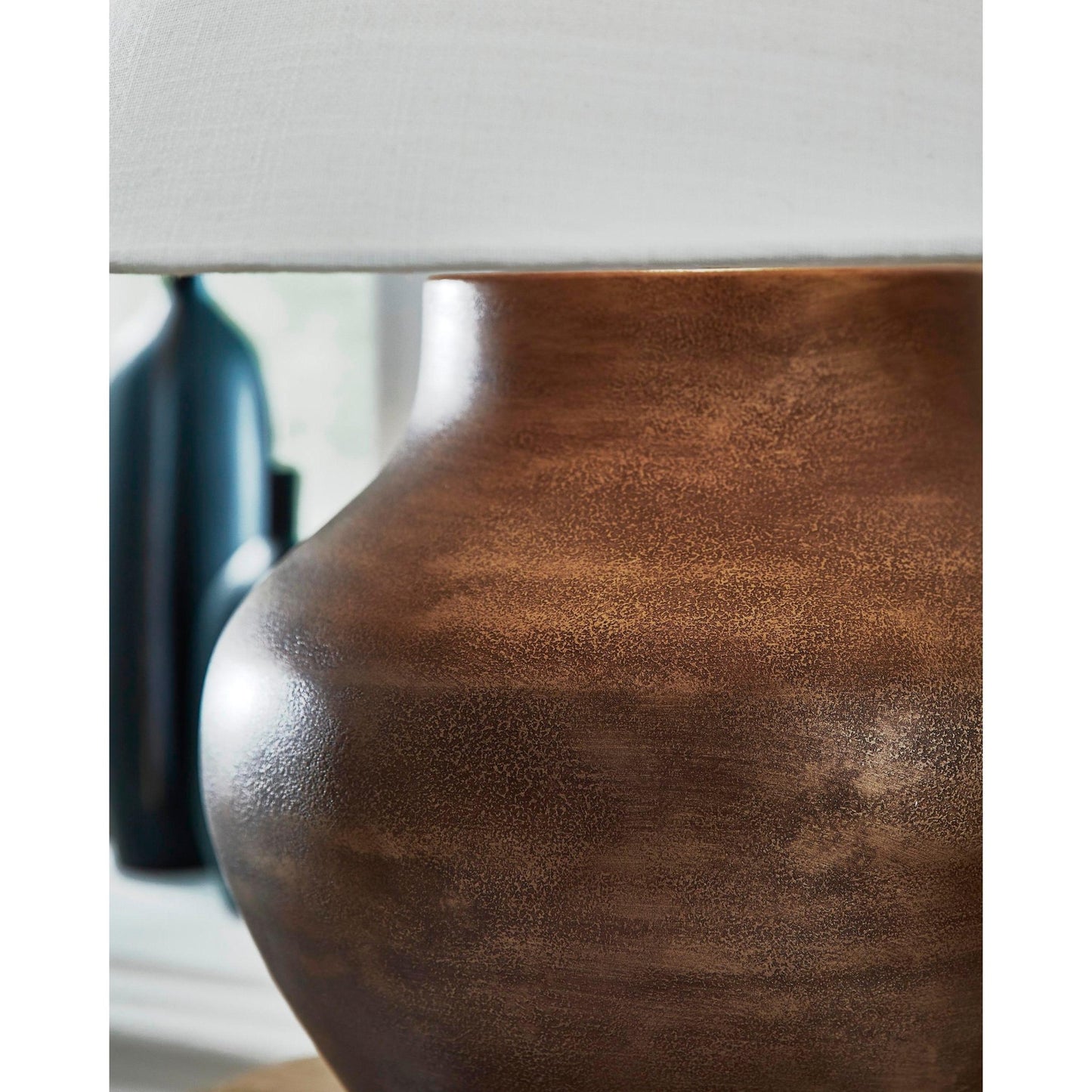 Signature Design by Ashley Whitham Table Lamp L207664 - American Furniture of Slidell