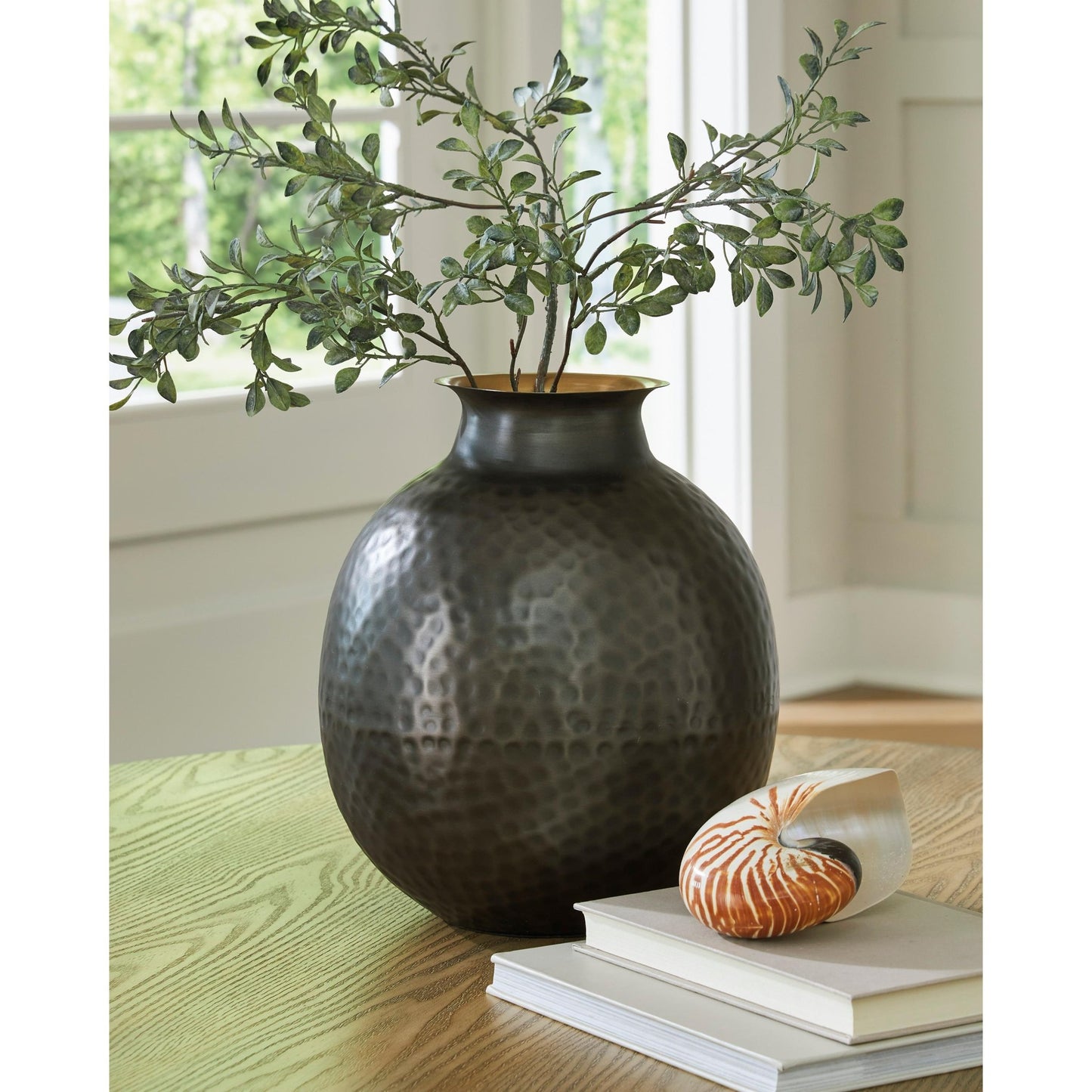 Signature Design by Ashley Woody A2000844 Vase - American Furniture of Slidell