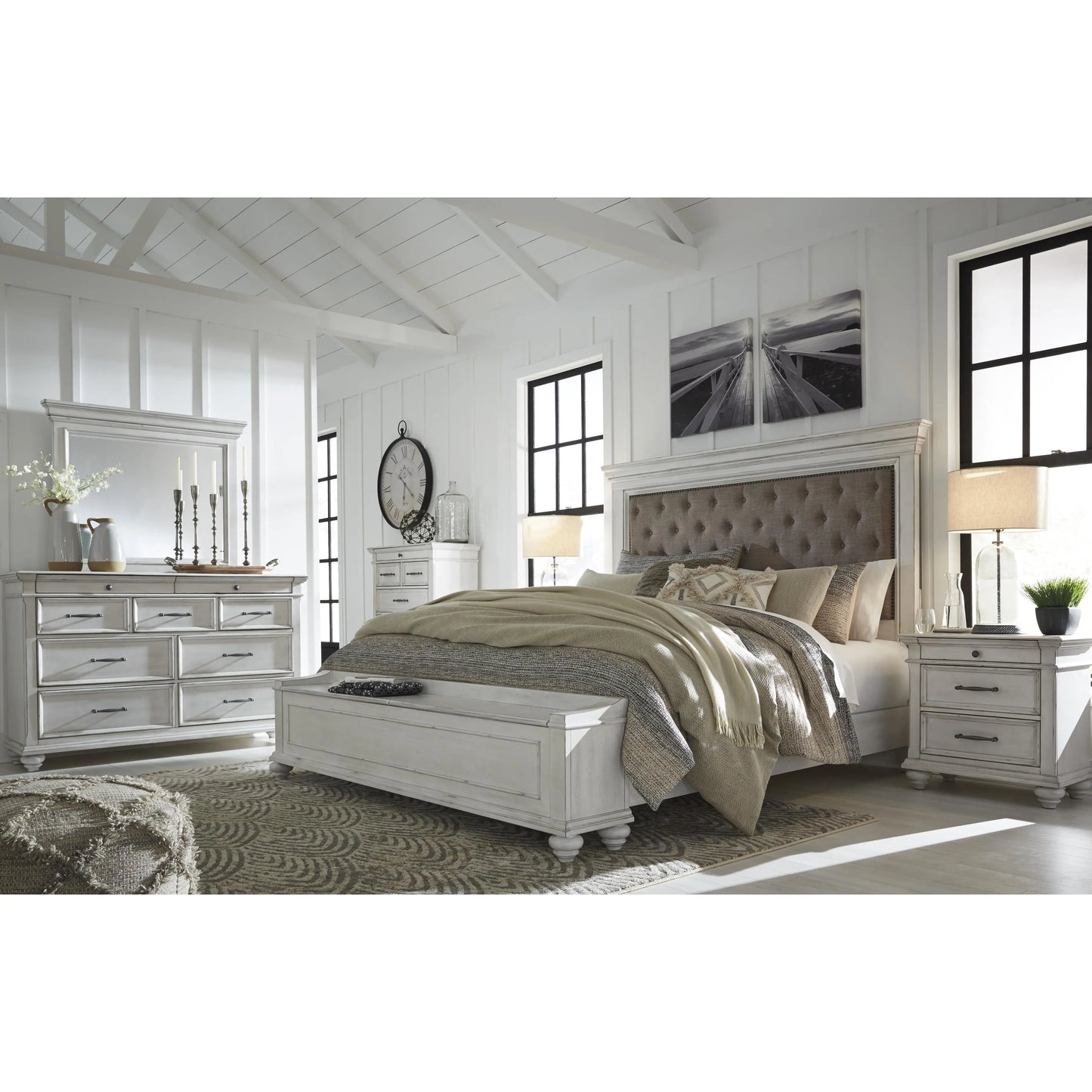 Benchcraft Kanwyn 9-Drawer Dresser with Mirror B777-31/B777-36
