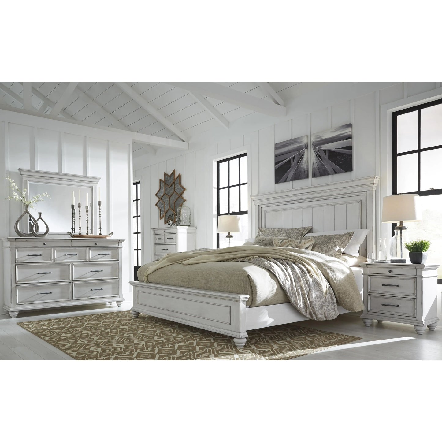 Benchcraft Kanwyn 9-Drawer Dresser with Mirror B777-31/B777-36