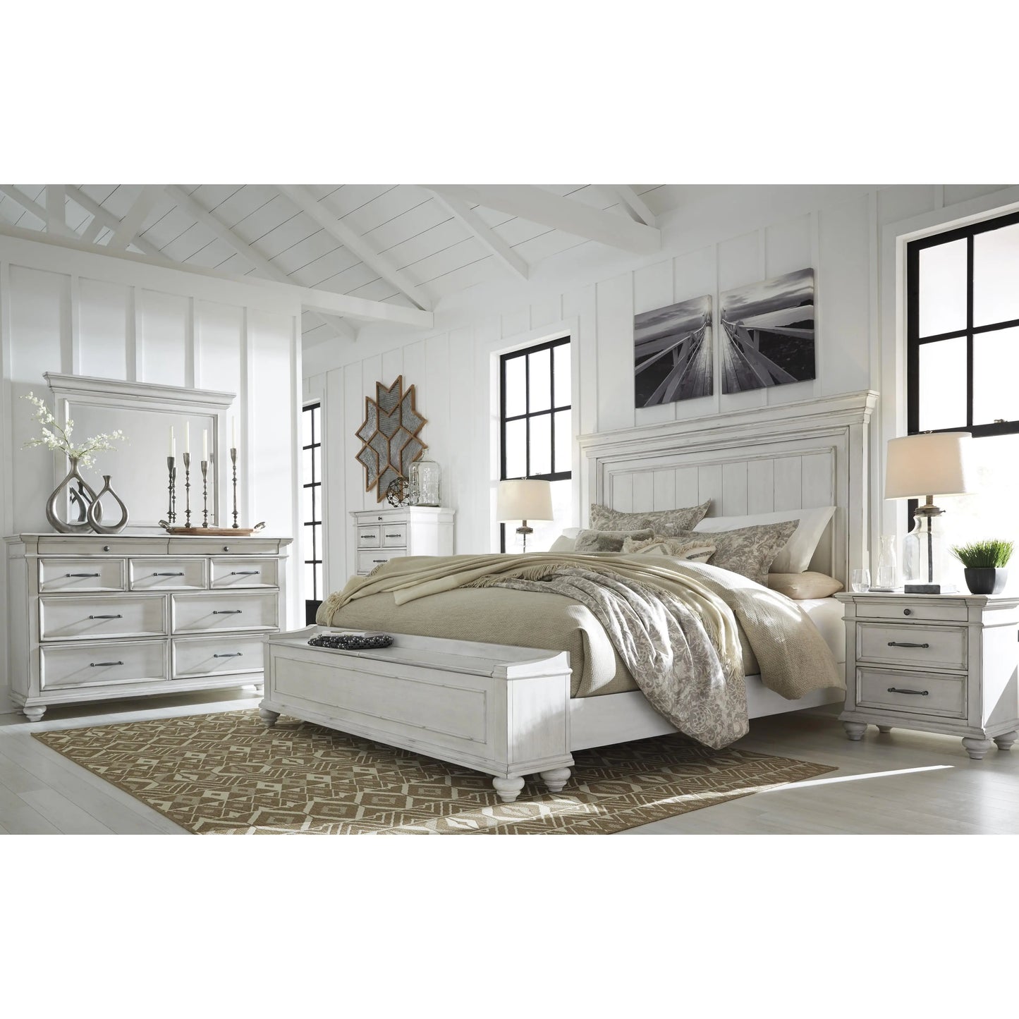 Benchcraft Kanwyn 9-Drawer Dresser with Mirror B777-31/B777-36